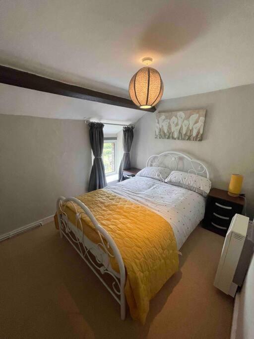 Yew Tree Cottage, 3 Bedroom, 4 Church Row Defynnog Devynock Экстерьер фото